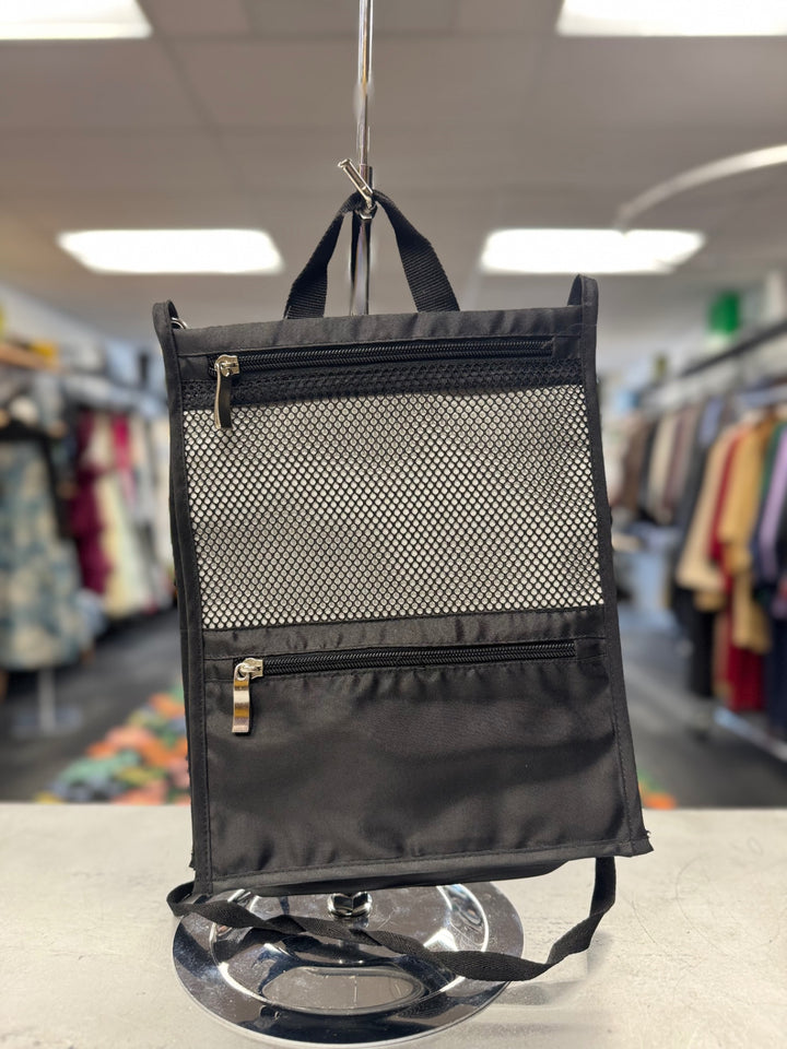 Anne McAlfin Travel ~ Black