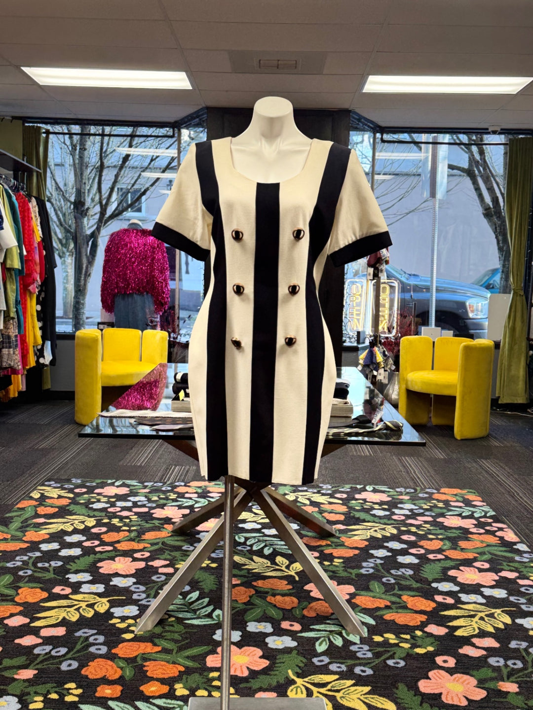 Wallis Dress 12 Beige & Black