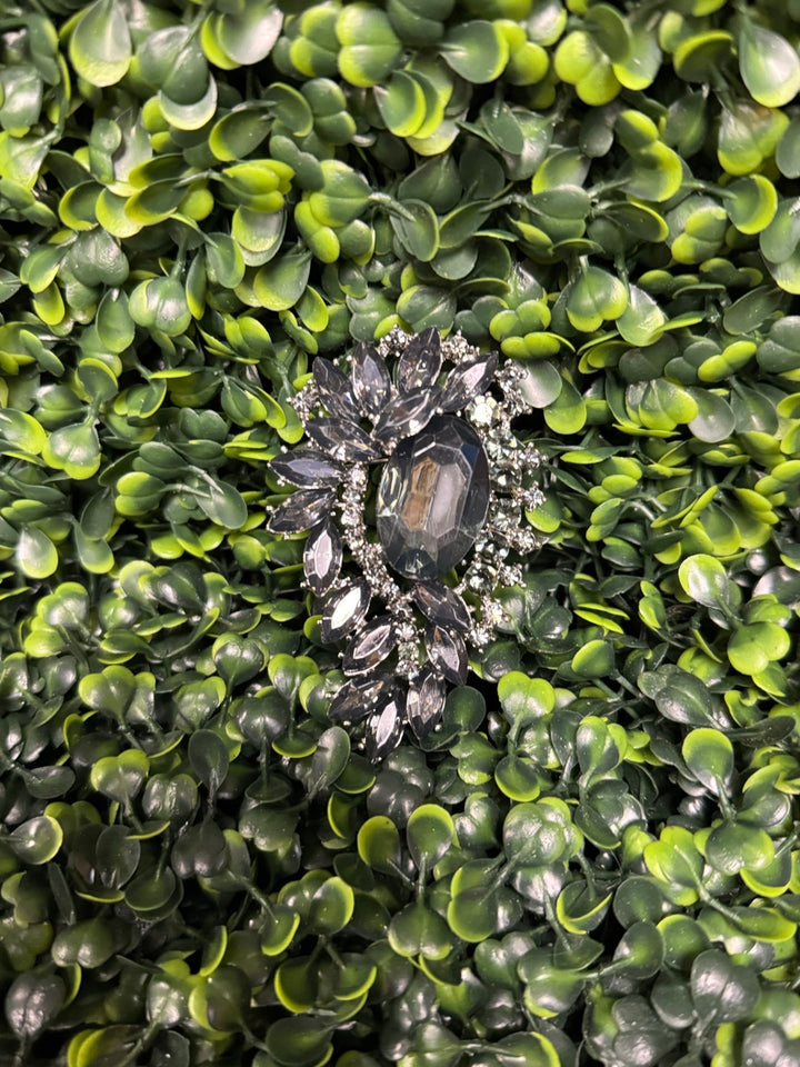 Gumbo Luxury Couture Brooch - Black/Silver 