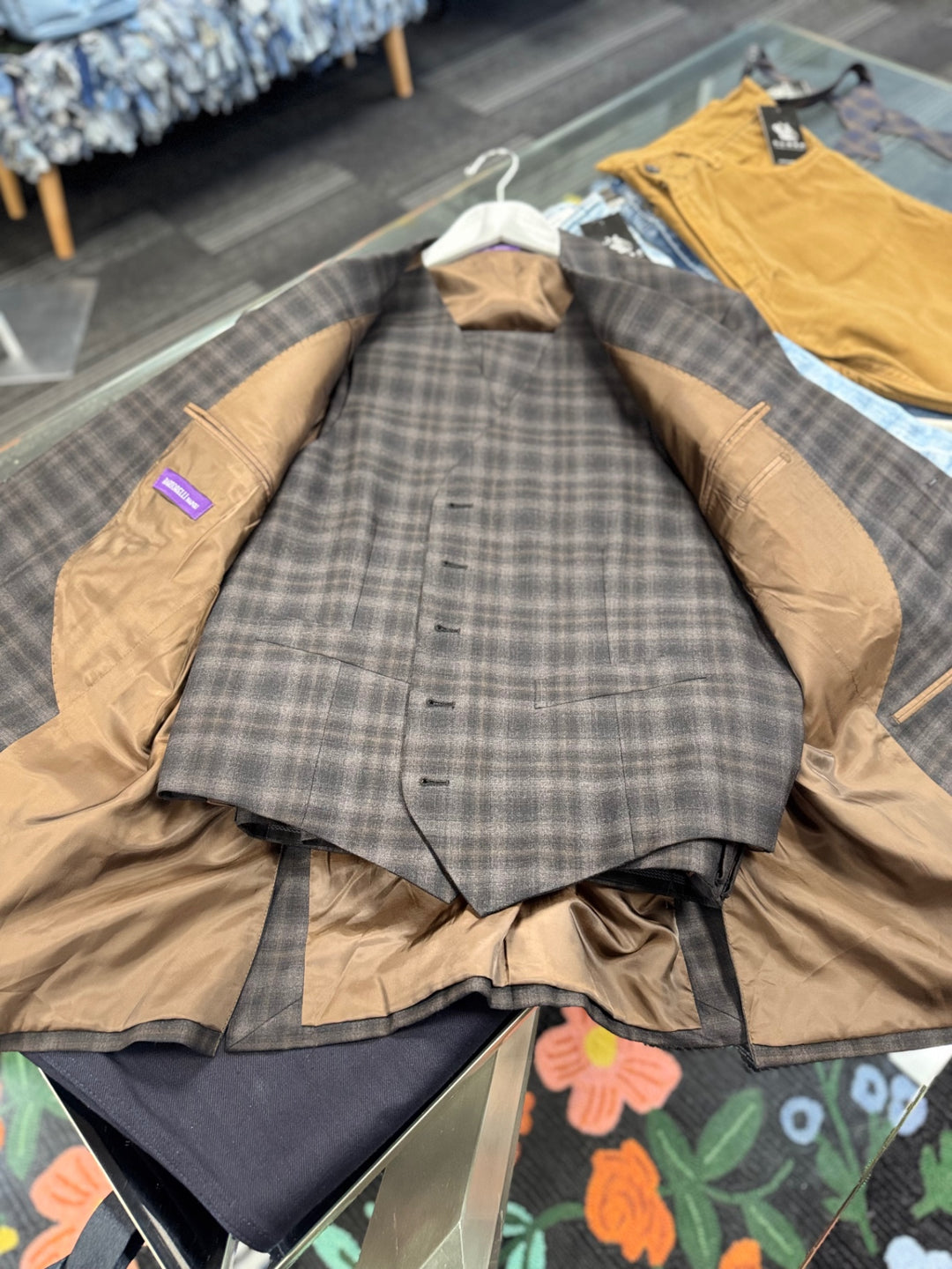 Bartorelli Napoli Men’s 3pcs Suit - 44R Brown Plaid 