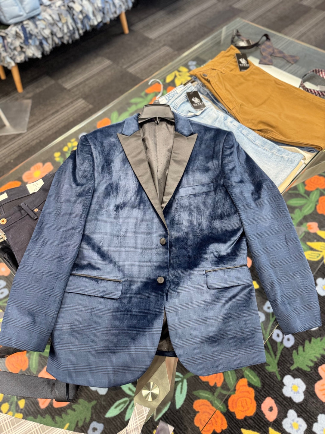 Vinci Velvet Blazer - 44Reg Blue & Black Plaid