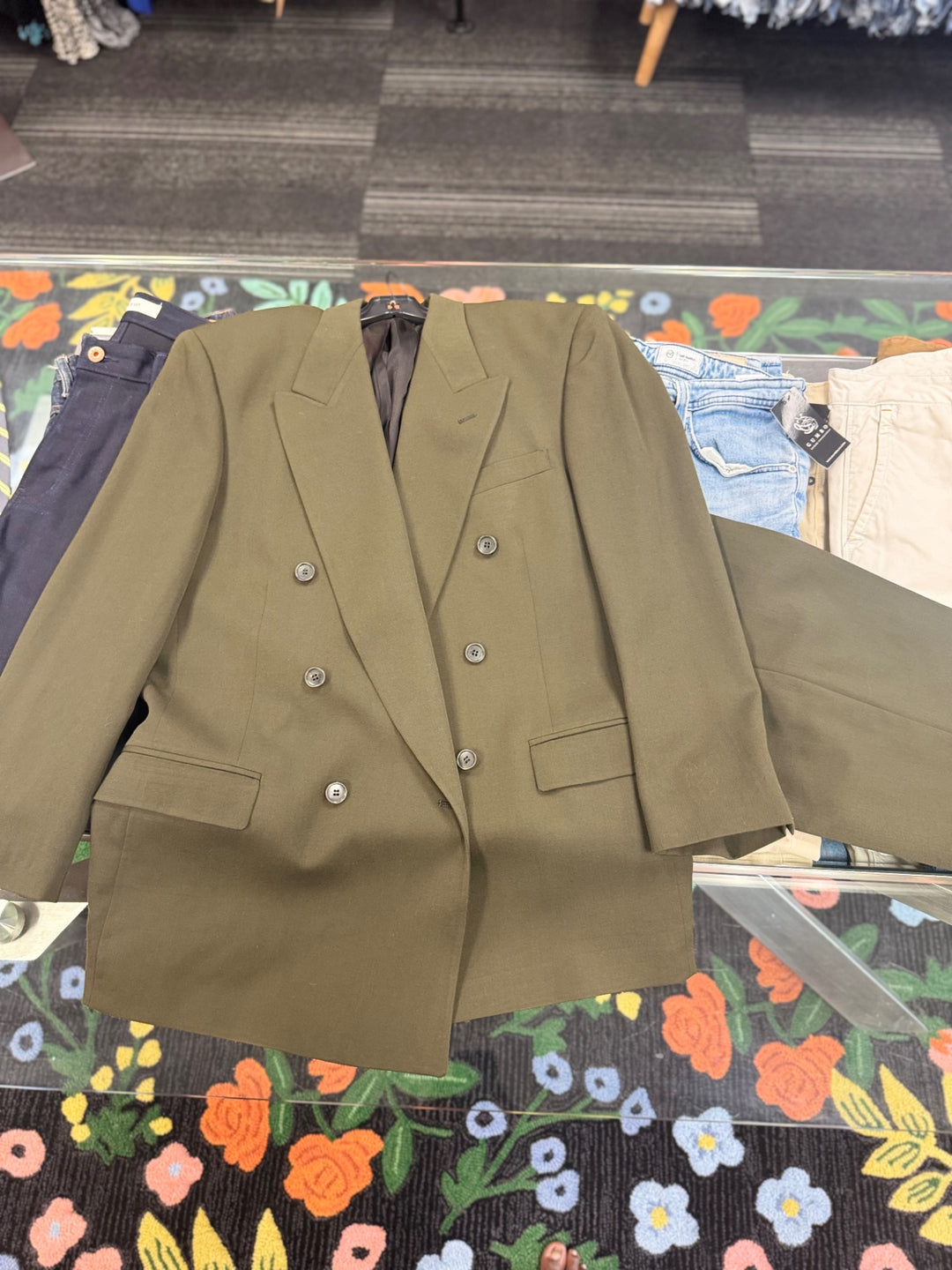 Pierre Cardin 2pc Men Suit ~ 38Reg 
