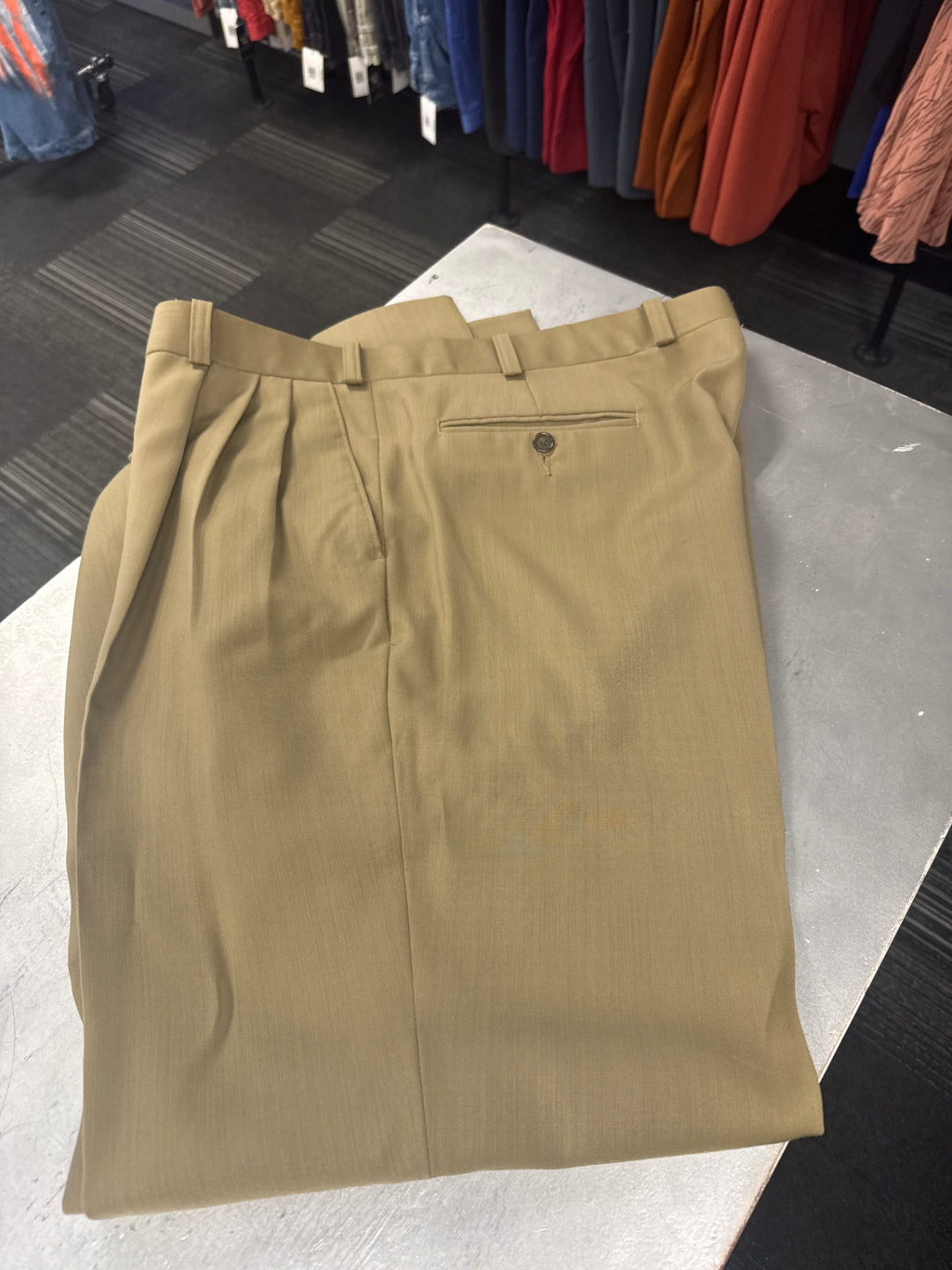 Gumbo Luxury Men's Trousers (40x32 Beige)
