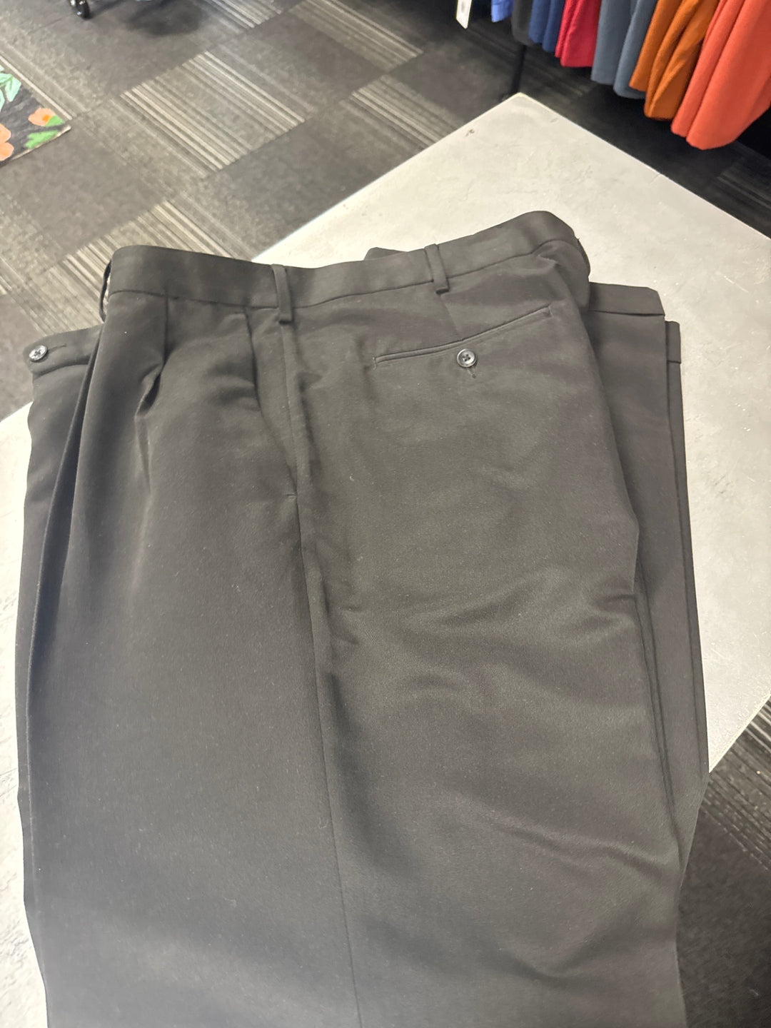 Perry Ellis Men Pants (40x32 Black)