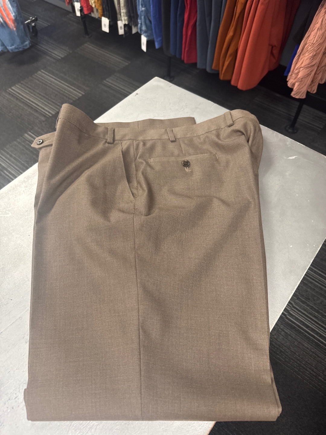 Micheal Kors Men’s Trousers (40x32 Beige)