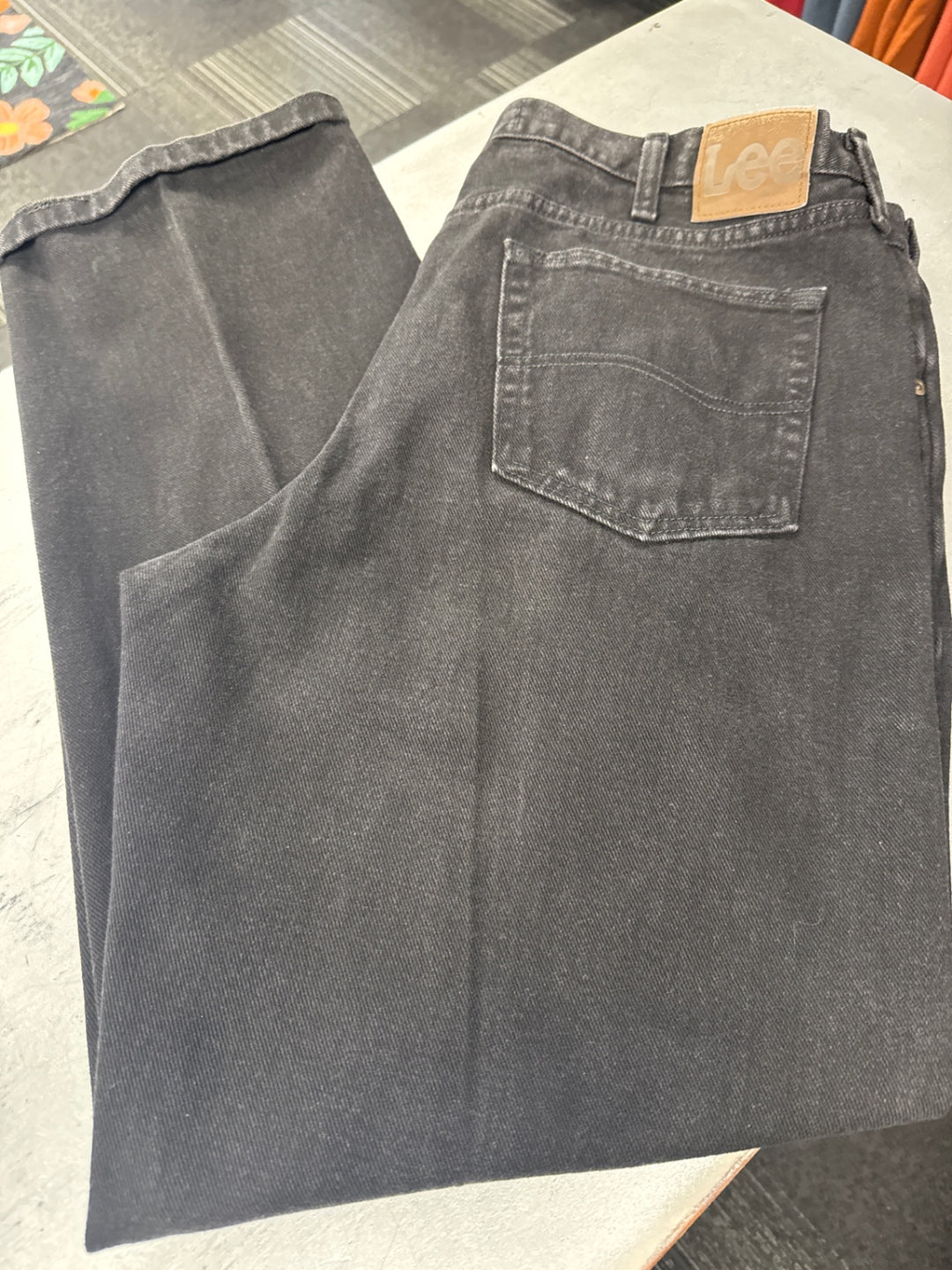 Lee Jeans ~ Men’s (40x32 Black)
